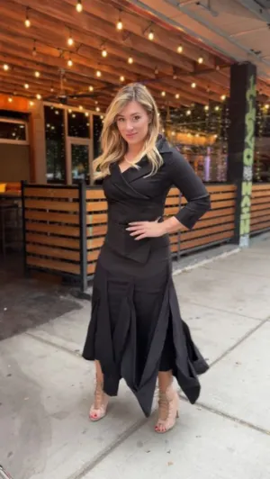 Black Carambola Skirt