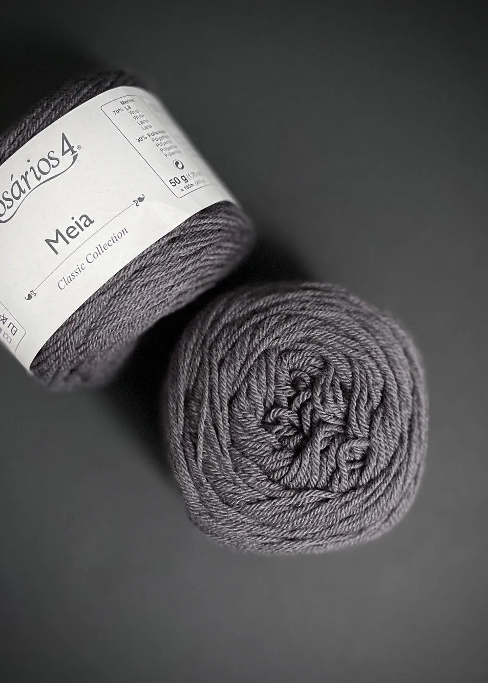 Rosários4 Meia. Merino 4ply Yarn - Dark Grey 10